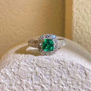 Natural Columbia Emerald Diamond Ring D0.752ct d1.09ct. 18K